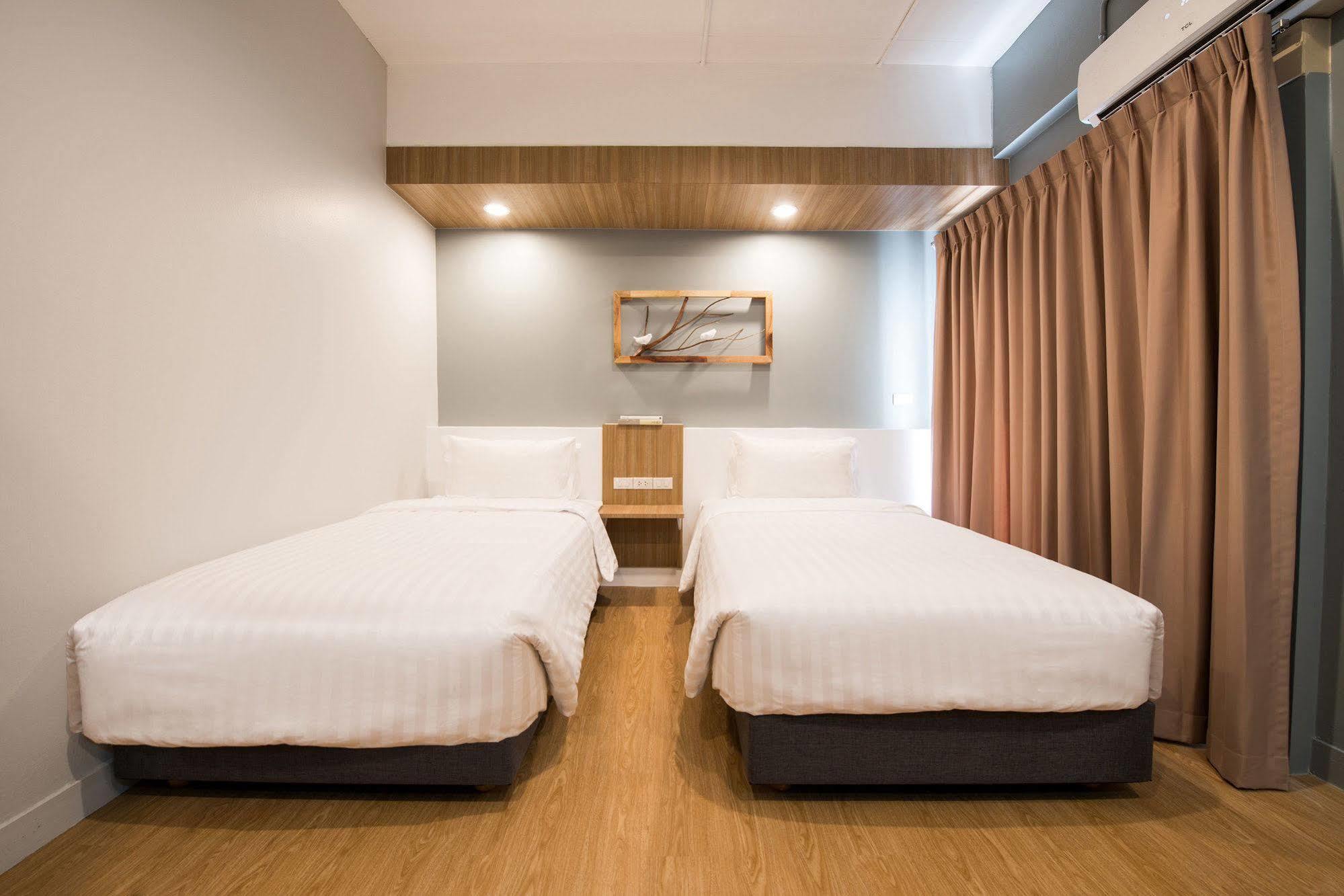 Shade House - Bitec Bangna Hotel Bangkok Kültér fotó
